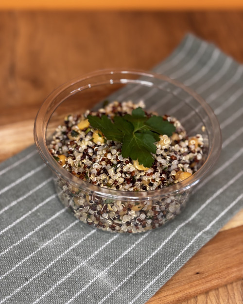 Quinoa, pois chiches, huile olive citron menthe 